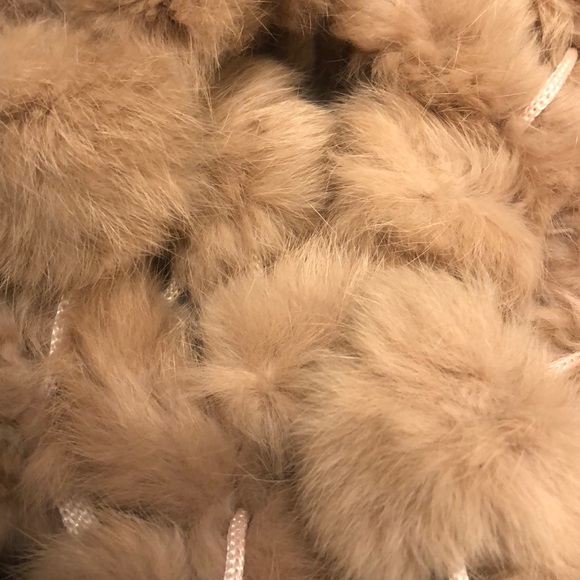 NWOT Rabbit Fur Scarf - Picture 2 of 3